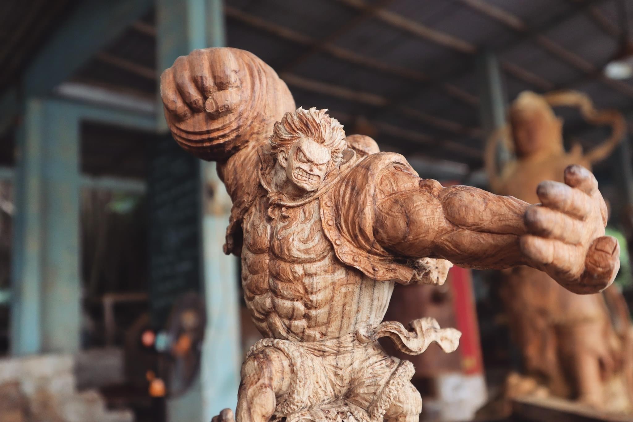Luffy Gear 4 Figure Wood Carving - Woodart Vietnam 