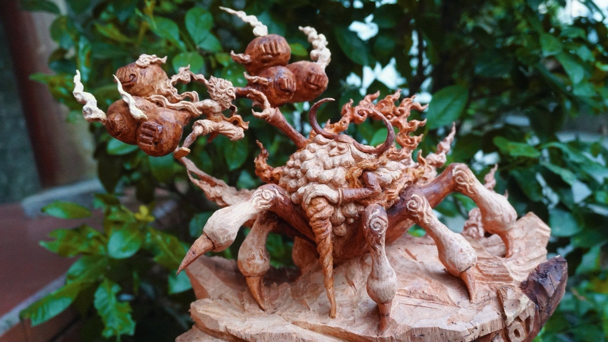 Luffy Gear 5 vs Saturn - One Piece Figure Wood Carving - Woodart Vietnam