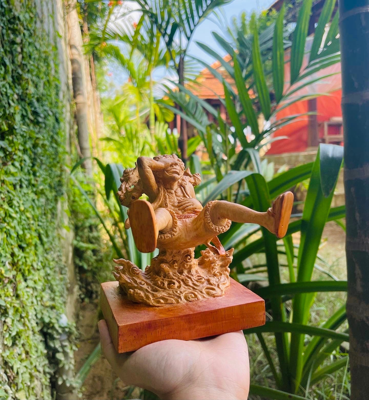 Luffy Joy Boy Figure Wood Carving - Woodart Vietnam