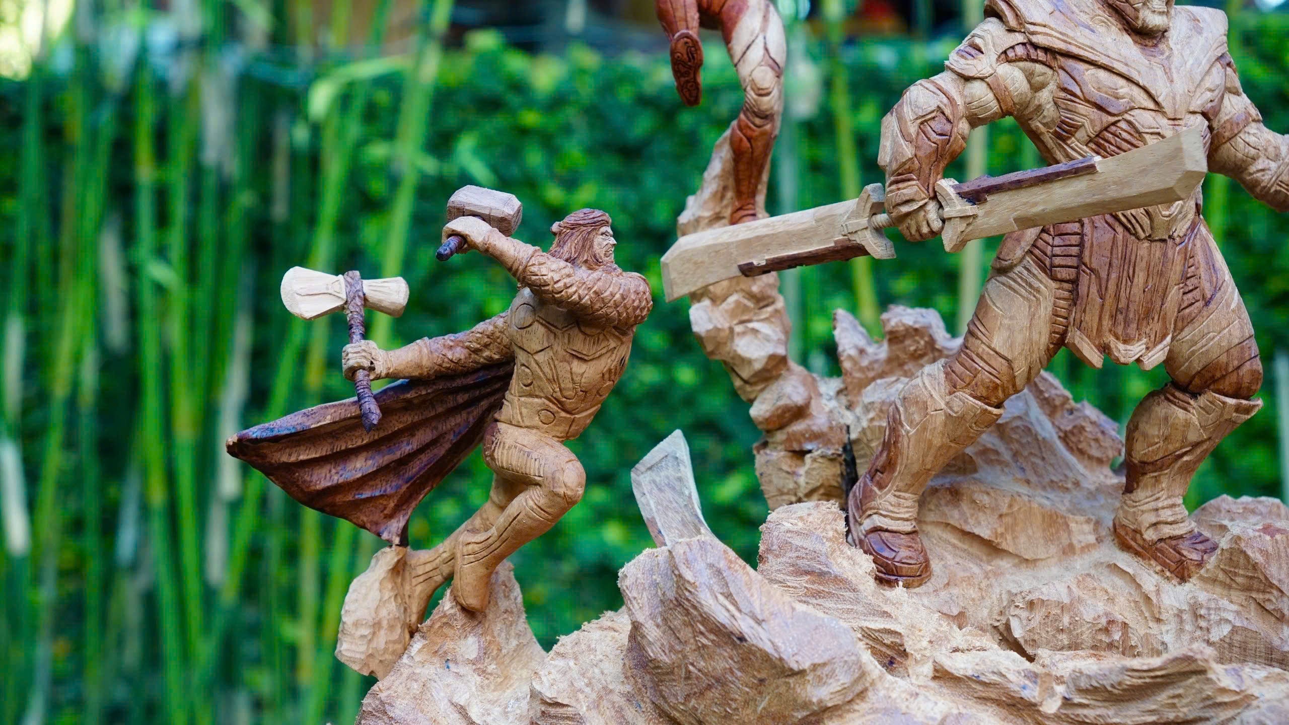 Thanos vs Captain America, Ironman & Thor - Figure Wood Carving - Avengers Endgame