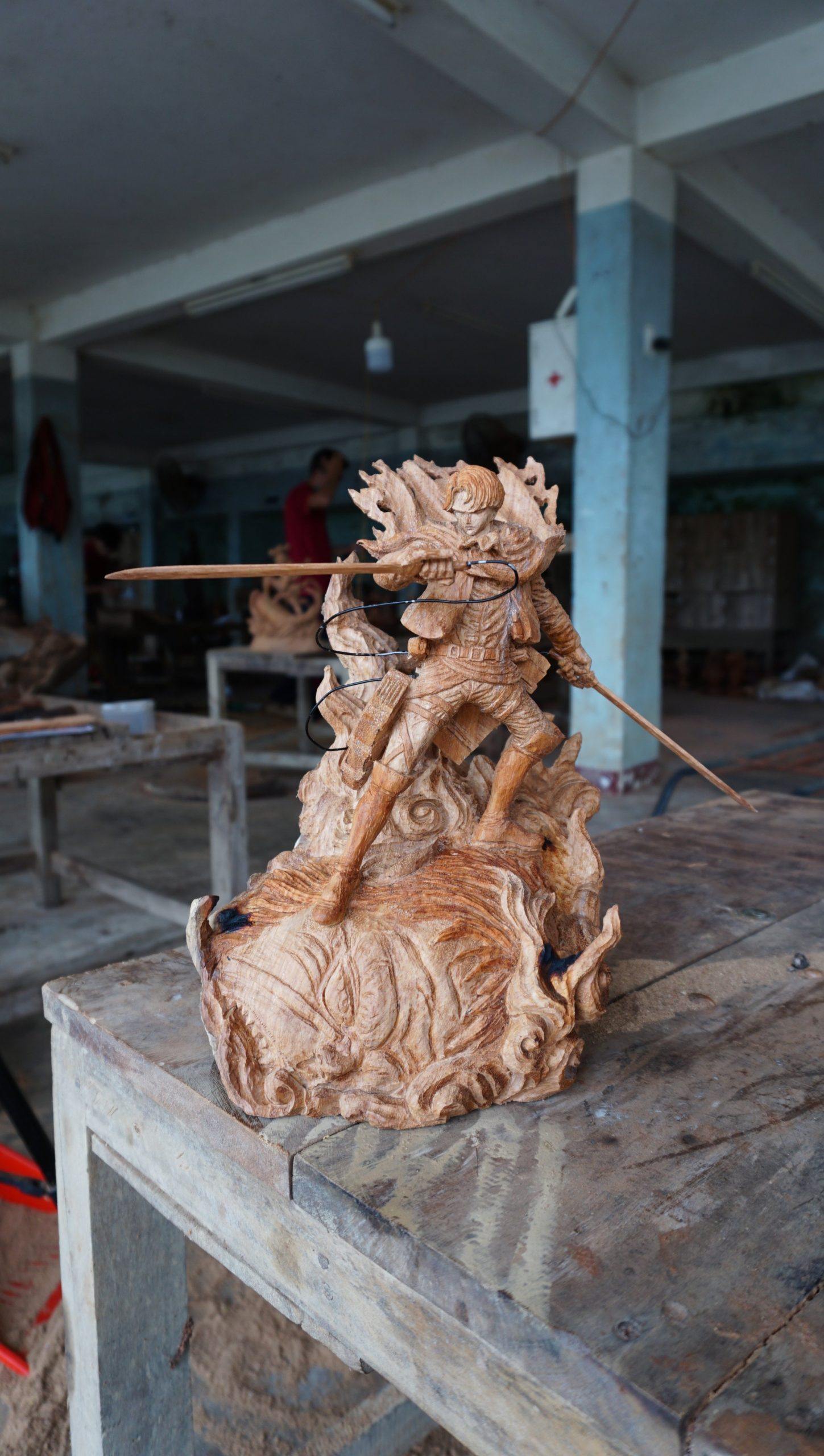Levi vs Beast Titan - Figure Wood Carving [Limited] - Woodart Vietnam 