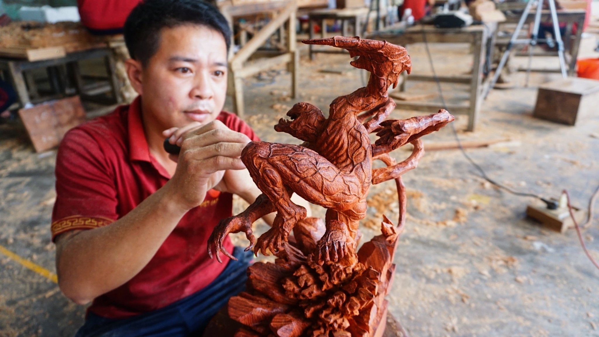 Carnage Figure Wood Carving [ Limited ] - Woodart Vietnam