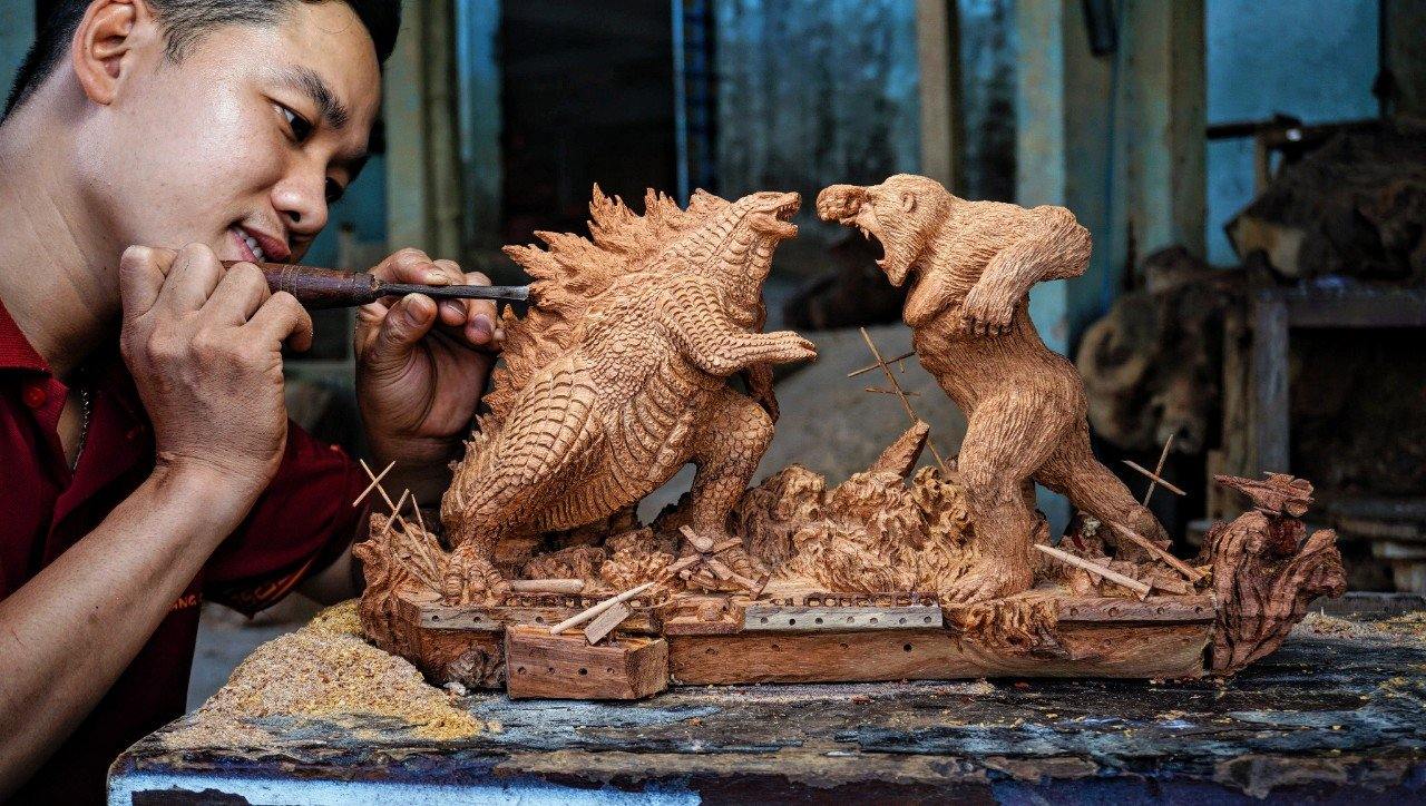 Godzilla vs Kong - Wood Carving [Limited] - Woodart Vietnam 
