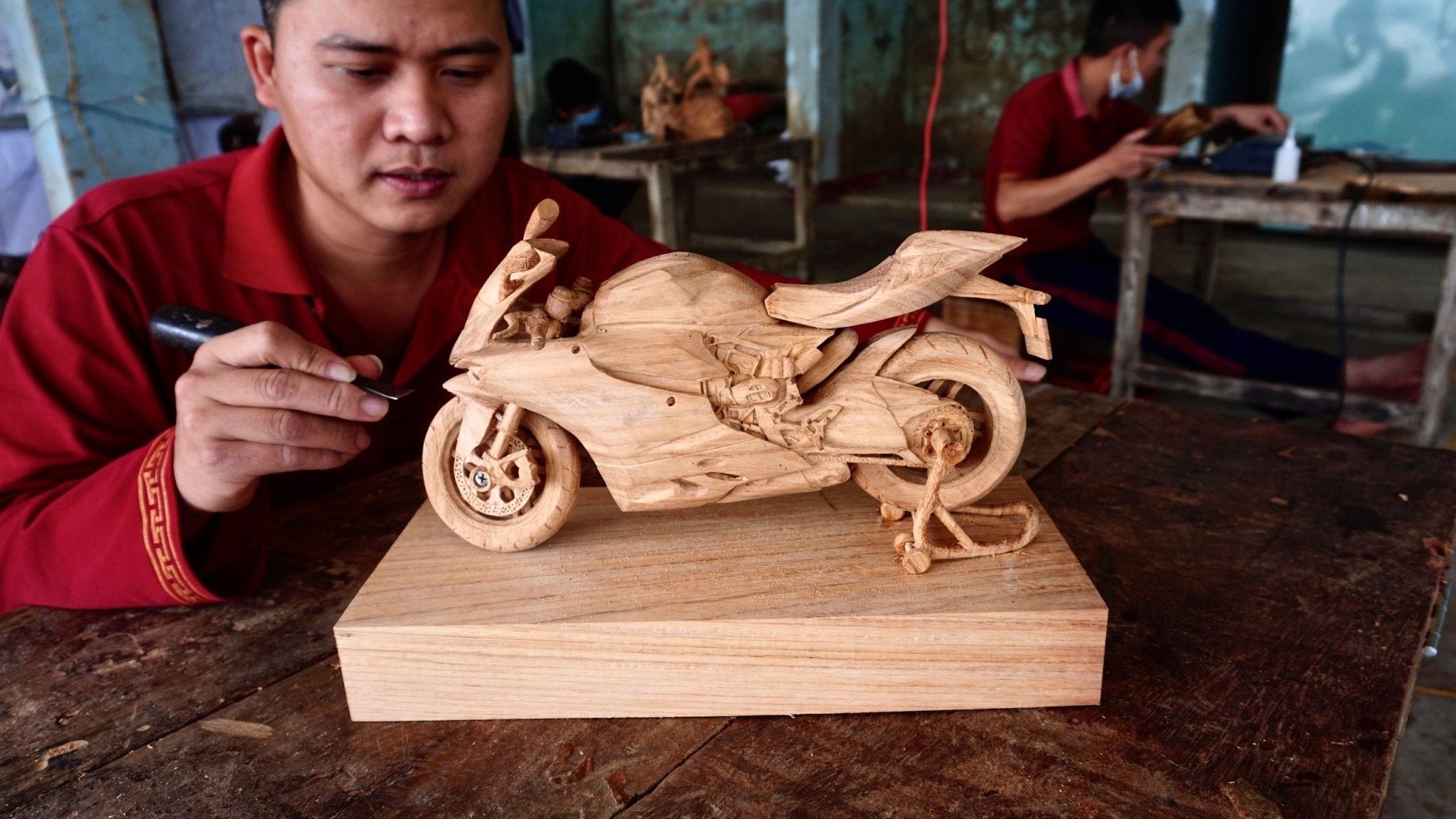 Ducati Figure - Wood Carving - Woodart Vietnam