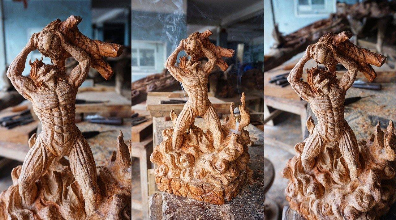 Eren vs Jaw Titan - Figure Wood Carving - Eating Warhammer Titan - Woodart Vietnam