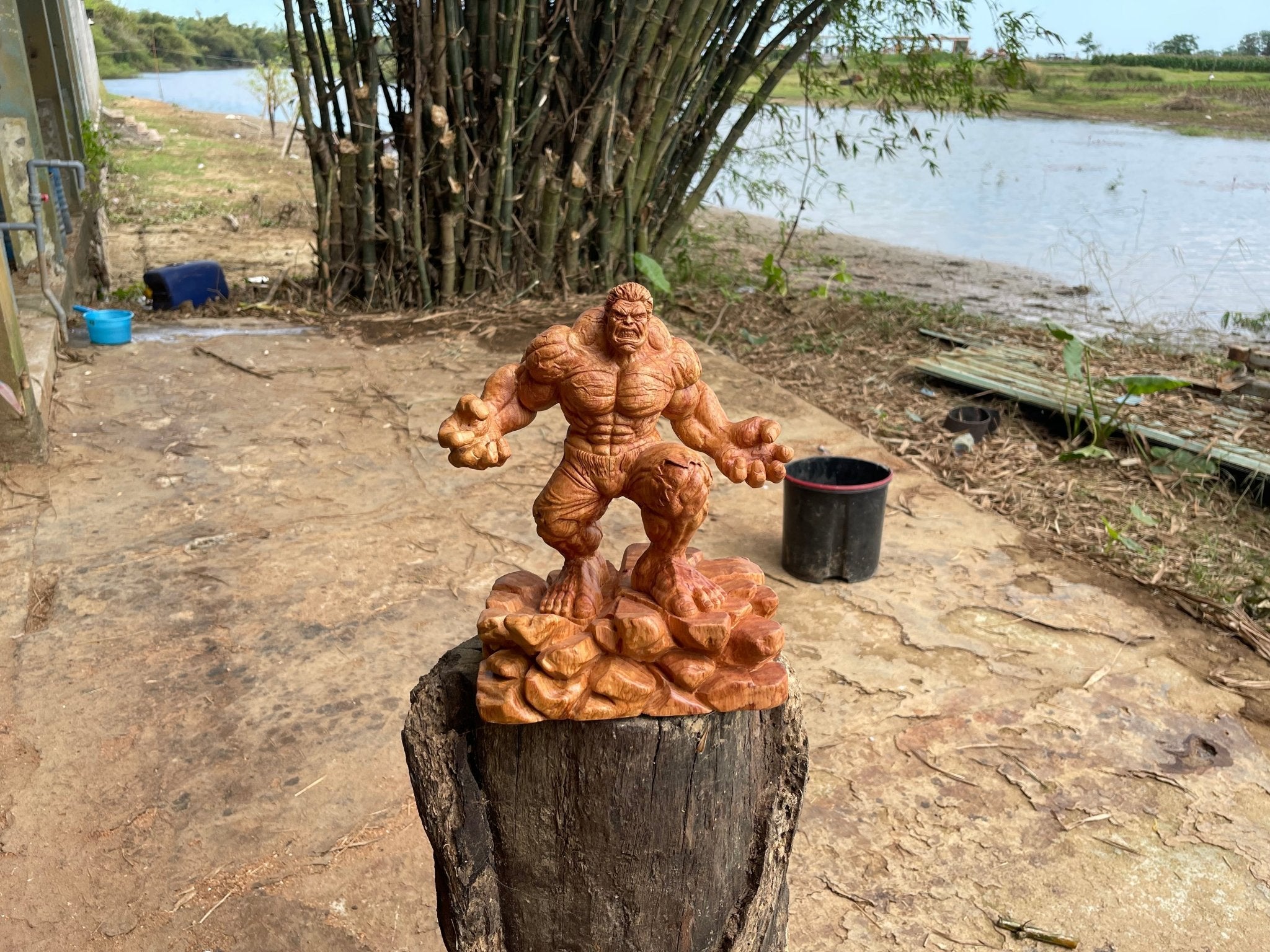 Hulk Figure Wood Carving - Woodart Vietnam