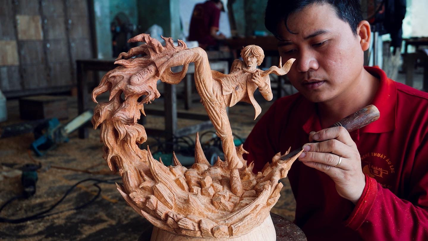 Sanji Figure Wood Carving - One Piece - Woodart Vietnam 