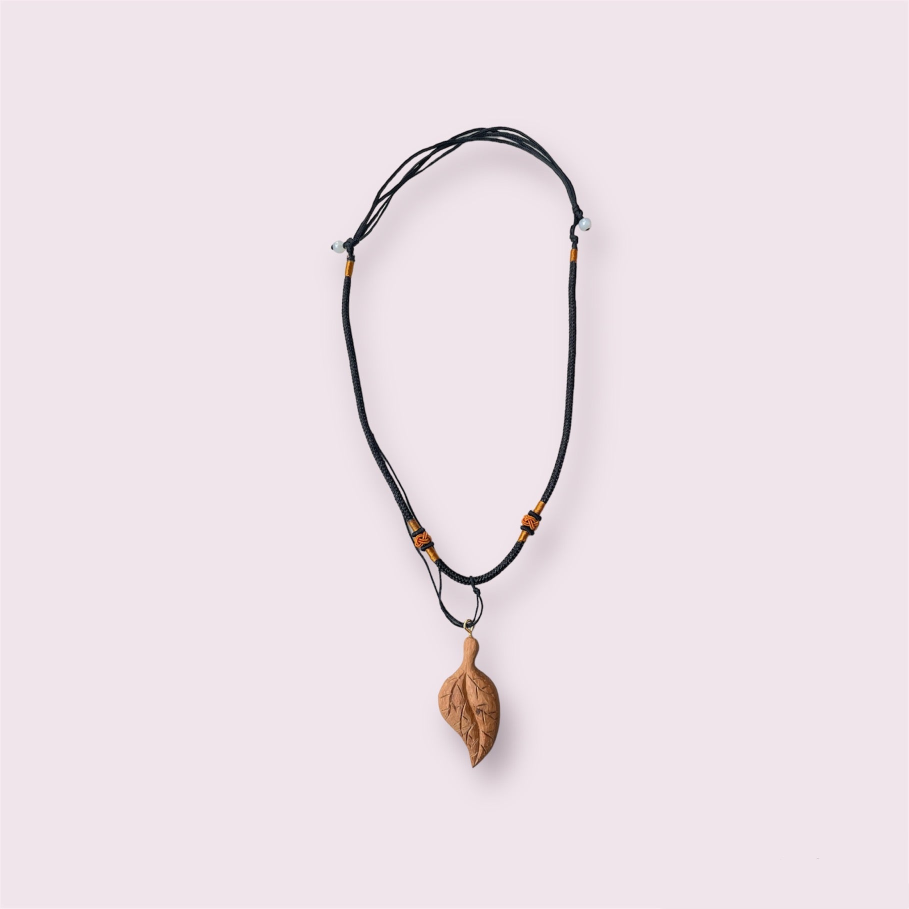 Leaf - Wooden Pendant Neklace - Woodart Vietnam