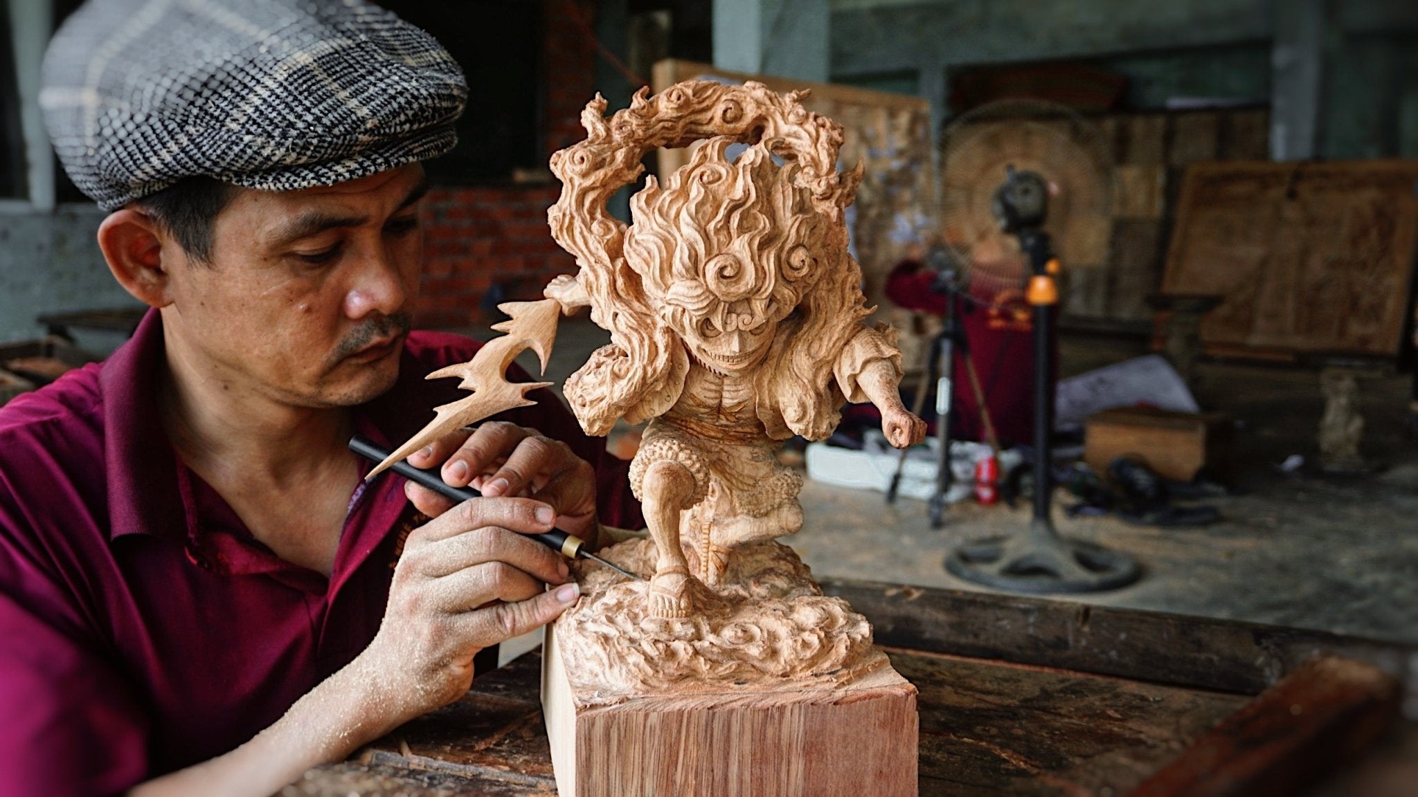 Luffy Gear 5 - Figure Wood Carving - Woodart Vietnam