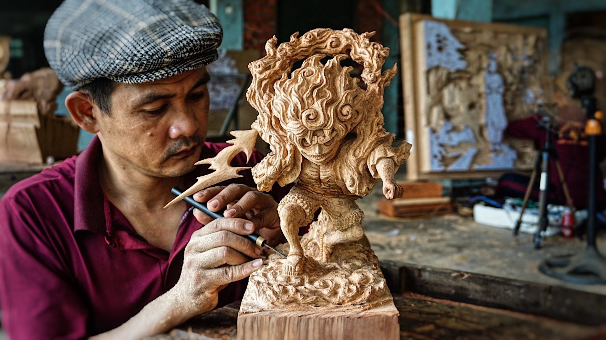 Luffy Gear 5 - Figure Wood Carving - Woodart Vietnam