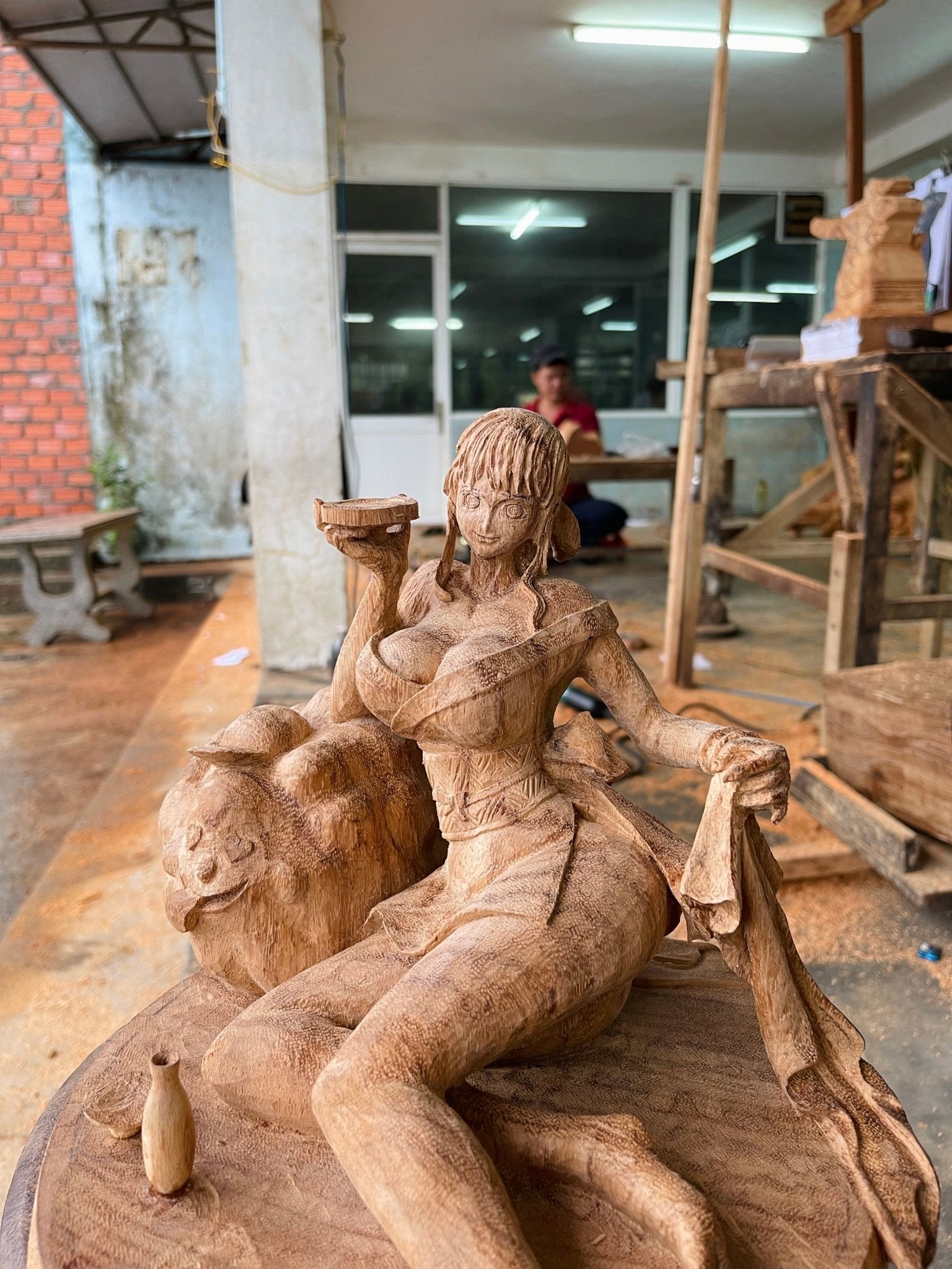 Nami - One Piece Figure Wood Carving - Woodart Vietnam