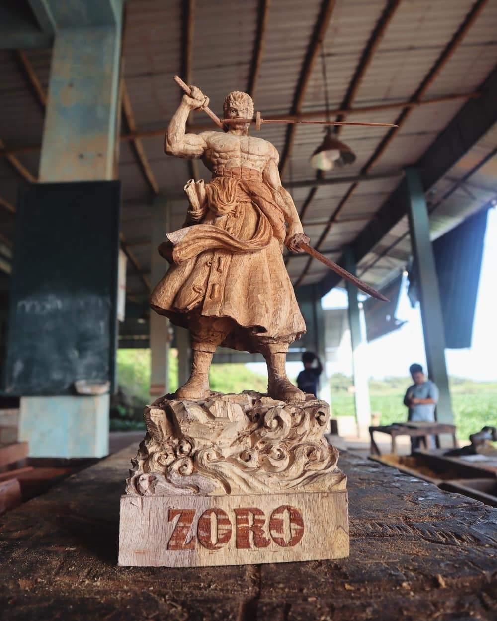 ZORO Figure Wood Carving – One Piece [Limited] - Woodart Vietnam